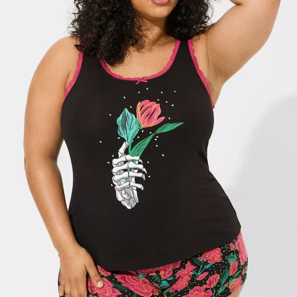 ❤️NWT VINTAGE TORRID SKELETON ROSE PRINT - FOXY LACE TRIM SLEEP TANK - PLUS SIZE - Picture 1 of 16